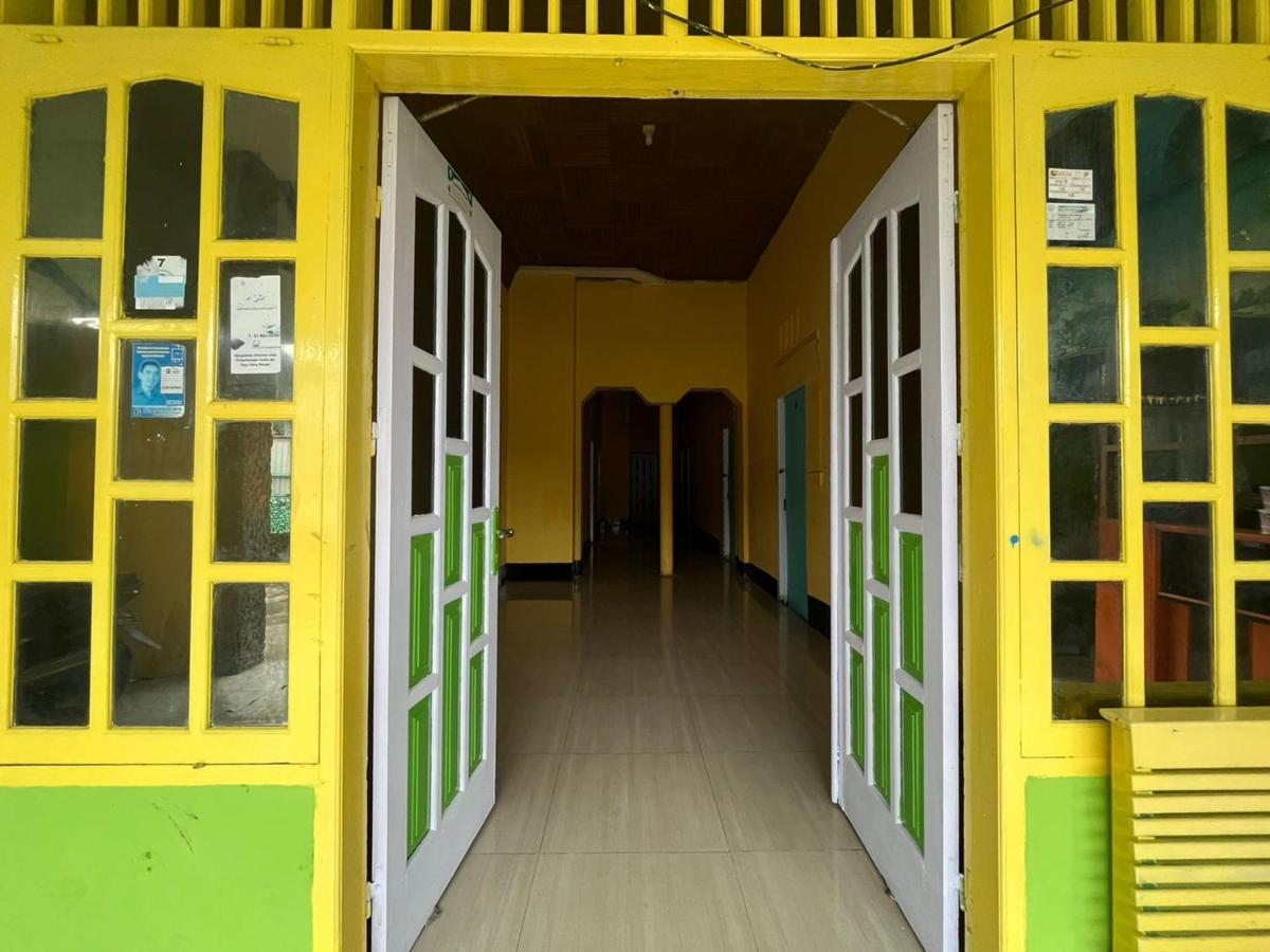 Hotel Malibu Baubau Luaran gambar